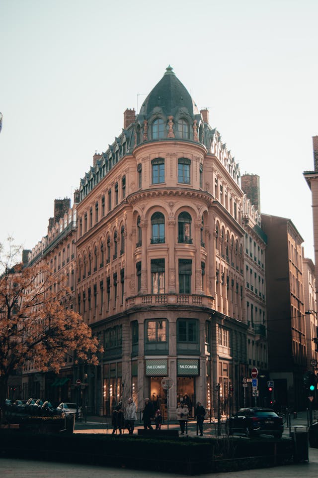 corner building in Lyon